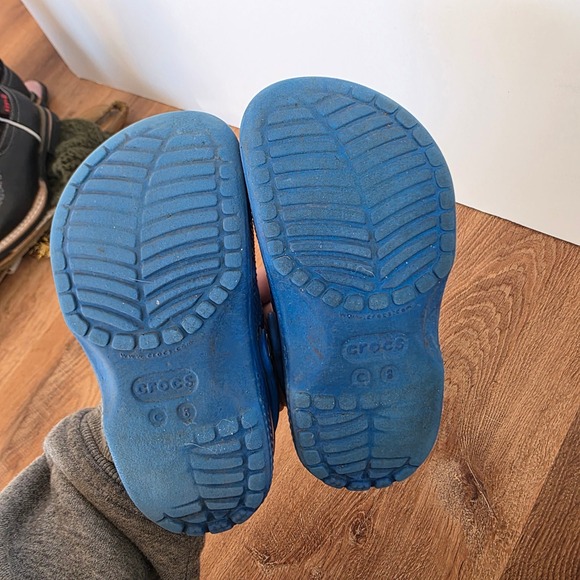 Blue Crocs Kids Size 8 Clog Comfort Slip On Shoes - Picture 2 of 4